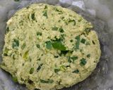 હરિયાળી ગ્રીન ગાર્લિક ચટણી નાન (Hariyali Green Garlic Chutney Naan Recipe In Gujarati) રેસીપી સ્ટેપ2ફોટો