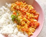 Foto langkah ke 3 dari resep Tomato Scramble Egg.