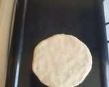 Foto del paso 4 de la receta: Sopes con salsa, crema y queso
