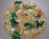 Foto langkah ke 5 dari resep Indomie Goreng Nyemek.