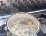 Foto langkah ke 1 dari resep Sup Chikuwa Baso Mutiara.