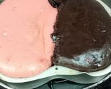 A picture of step 4 of Two in One Strawberry Chocolate Cake.