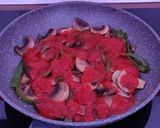 Foto del paso 4 de la receta: Tierra y Mar - Langostinos con champiñones