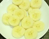 A picture of step 1 of Healthy Breakfast Oats Porridge.