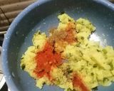 A picture of step 4 of Aloo kachori.