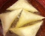 A picture of step 7 of Chicken Samosa/Chicken Kheema Samosa.