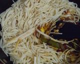 এগ চাউমিন (Egg chowmein recipe in Bengali) রেসিপি ধাপ - 3 ছবি