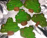 Hình bước làm 4 của món Bánh quy bơ giáng sinh 🎄