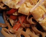 Foto del paso 13 de la receta Noodles de arroz con verduras y tortilla
