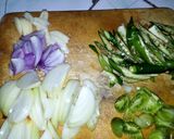 Foto langkah ke 1 dari resep Ayam Kecap "Special".