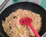 Foto langkah ke 4 dari resep Ayam suwir krawu khas gresik.