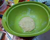 Foto langkah ke 4 dari resep Pizza toping roghout.