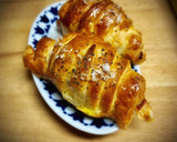 Foto del paso 4 de la receta: Croissant salado de anchoas y queso