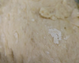 Foto del paso 2 de la receta: Medialunas sin manteca ni hojaldre!
