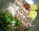 รูปขั้นตอนการทำที่ 1 ของ ลาบหมู