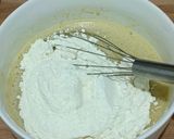 Foto langkah ke 3 dari resep Banana Cupcake.