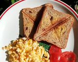 Foto del paso 3 de la receta: Tostadas y huevos