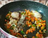 A picture of step 5 of Chicken Hot and Sour Soup.