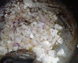 A picture of step 1 of Egg bhurji.