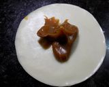 Foto del paso 2 de la receta: Wafles (falsos) con discos de empanadas