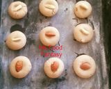 A picture of step 4 of Almond Cookies.