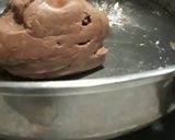 Foto langkah ke 2 dari resep Cookis choco chip no oven no mixer.