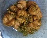 Foto langkah ke 4 dari resep Bakso masak sambal hijau.