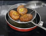 वेज बर्गर (Veg burger recipe in Hindi) रेसिपी चरण 5 फोटो