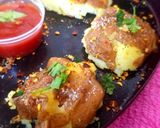 A picture of step 4 of Grilled smashed potatoes.