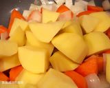 A picture of step 6 of Vegetable Curry.