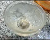 A picture of step 3 of Icecrem jello||vanilla ice cream jello dessert.