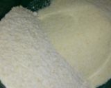 A picture of step 1 of Oats Uttapam.