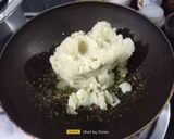 A picture of step 4 of Bread Pakoda.