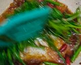 Foto langkah ke 3 dari resep Tumis Kangkung Saos Tiram ala Resto.