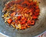 A picture of step 5 of Gobhi Masala.