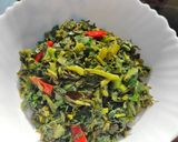 A picture of step 8 of Mix saag { Methi, Sarson, Suva, thom(spring onion green) }.