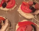 A picture of step 5 of Small pizza pies.
