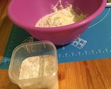 Házi kifli, körözött recept fázis 1 fotója