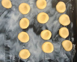 Foto del paso 3 de la receta: Galletitas Pepas