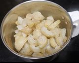 A picture of step 2 of Amla Thokku.