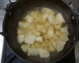 தம் ஆலு (Dum aloo recipe in tamil) ரெசிபி ஸ்டேப் 2 புகைப்படம்