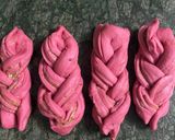 A picture of step 7 of Beetroot cinnenamon rolls.