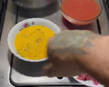 Foto del paso 1 de la receta: Huevos Revueltos, Bistec y Frijoles Negros Refritos