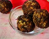 A picture of step 4 of Chia oats truffle.