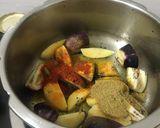 રીંગણ બટાકા નું શાક (Ringan Bataka Shak Recipe In Gujarati) રેસીપી સ્ટેપ1ફોટો