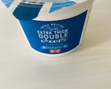 A picture of step 10 of Eggless trifle cake.