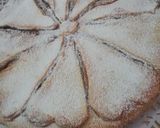 Foto del passaggio 10 della ricetta Crostata con marmellata di albicocche