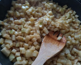Foto del paso 3 de la receta: Tarta de manzana con crumble
