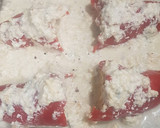 Foto del paso 4 de la receta: Pimiento de piquillo relleno de pollo con salsa roquefort