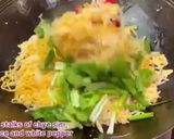 A picture of step 10 of Singapore Hokkien Mee.